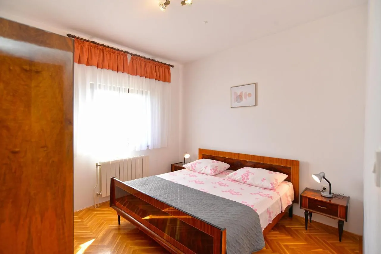 Holiday home House Slavko 2297 Villa Grandici